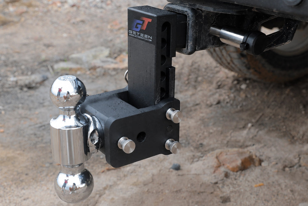 GETEEN dual-ball hitch with adjustable height positions for leveling a truck and trailer across different towing setups.
